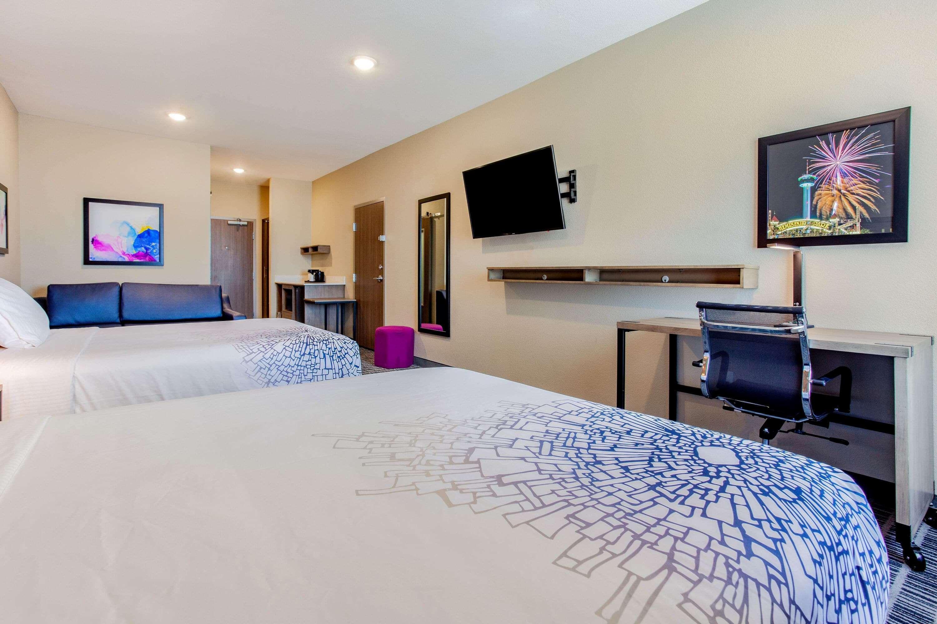 La Quinta By Wyndham San Antonio Alamo City Bagian luar foto