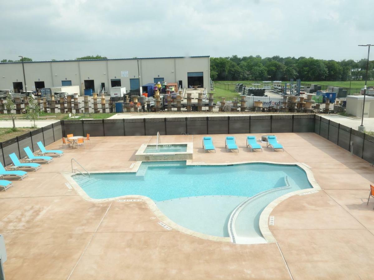 La Quinta By Wyndham San Antonio Alamo City Bagian luar foto
